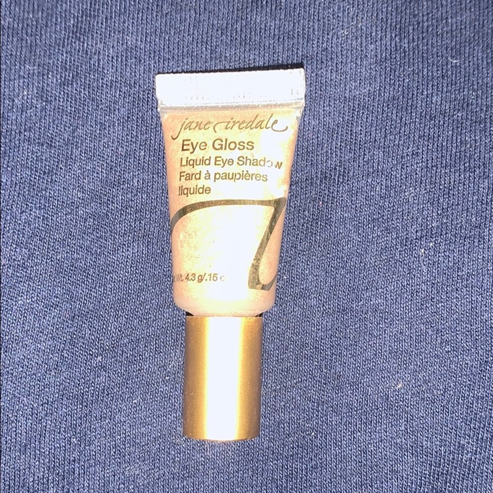 Eye gloss